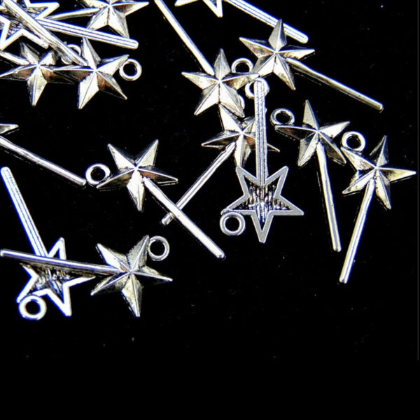 15 Pcs - 26mm Tibetan Silver Fairy Star Magic Wand Wish Charms Godmother E187